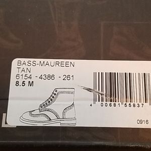 Brand new size 8.5 GH Bass boots